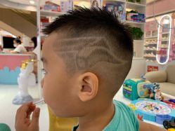 -星咔萌StarCamo儿童剪发(芳圆里IDMALL品牌形象店)