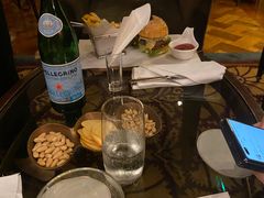 -记者俱乐部酒吧(北京瑞吉酒店)