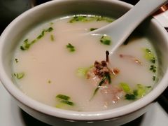 -洪氏嗨捞·猪肚鸡火锅(阳光天地店)