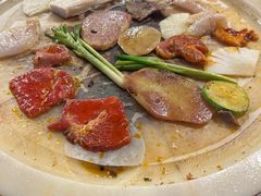 -老渔家·白族·石板烧·野生菌火锅(古城中心店)