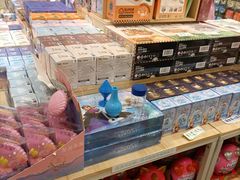 -猫的天空之城概念书店(杭州南宋御街店)