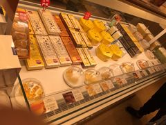 -好利来(万卉路店)