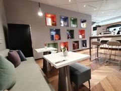 -潮一不贰·法式甜品·生日蛋糕·西式简餐(外滩店)