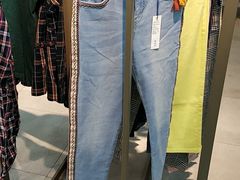 -法雅体育工厂店(皂君庙路店)