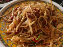 -鸿运美食府