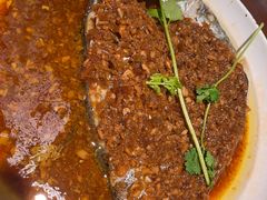 建德观经典油浸鱼-老闵田螺馆·南昌市井菜·特色小吃(总店)