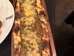 牛肉奶酪皮塔饼-Efes Turkish & Mediterranean Cuisine 艾菲斯餐厅(陆家嘴店)