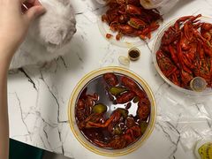 -香港新发烧腊茶餐厅(水围店)