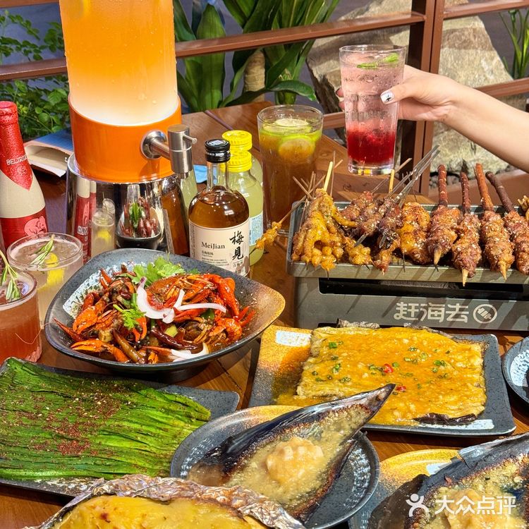 海鲜烧烤氛围感小酒馆🌊追着日落赶海去！