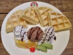 -魔方城市书房(中街益田店)