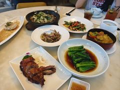 -港丽餐厅(高德置地店)