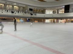 -冠军冰场CHAMPION RINK(环球银泰城店)