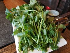 -大匠工房古船木艺术餐厅·猪肚鸡专门店(长白仙岛店)