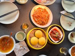 -蝴蝶里·粤菜·点心(滨江龙湖店)