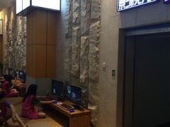 -丽池宫韩式汗蒸会馆(华灯坊店)