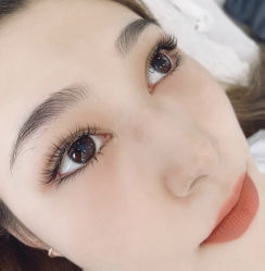 -七月美睫 美甲