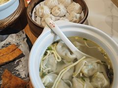 -馋三尺蟹粉小笼(人民广场店)