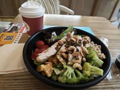 慢煮鸡胸肉香橙沙拉-红卡Cafe(尚8里店)