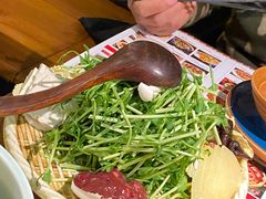 黑猪灼泉水时蔬-吃饭皇帝大土家民族菜(正大广场店)
