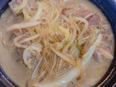 -篱笆院东北饺子王(欧阳路店)