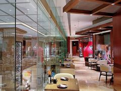 -怡咖啡海鲜自助餐厅(浦东香格里拉店)