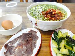 -陇上全荟兰州传统牛肉面(延吉路店)