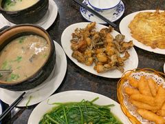 -适口餐厅砂锅粥(公信路总店)