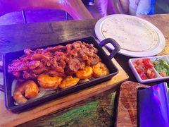 法基塔拼盘-Famous肥猫墨西哥音乐餐吧(五棵松华熙LIVE店)