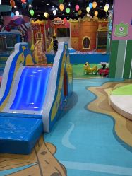 -万达宝贝王(长春红旗街店)