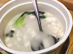 -吴越荣记苏州菜·松鼠桂鱼100%活鱼现做(斜塘老街店)