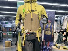 -迪卡侬(大英山店)