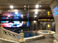 -碧中海汤泉汗蒸酒店