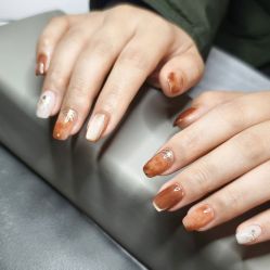 -尼巫美甲美睫·皮肤管理