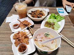 -Thai Taste Hub