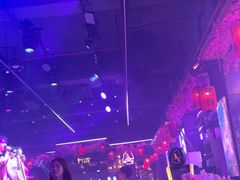 -喜鹊音乐酒馆(西街店)