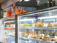-卷们·现制生日蛋糕·蓝风车动物奶油(金源店)
