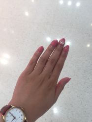-伊人脱毛美甲美睫连锁机构