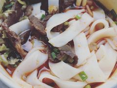 -魏旺湖北正宗牛肉面(硚口公园店)