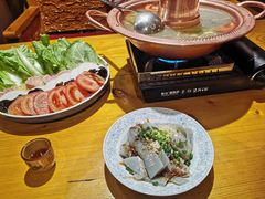 -民食香·腊排骨野生菌美食(木府店)