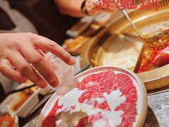 拔罐牛奶牛肉-麻路成都火锅(柏威年店)