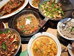 -费大厨辣椒炒肉(万家丽一店)