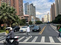 -佬太公海鸭·海鲜大排档(上海总店)