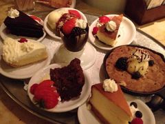 Cheesecake-Fish Hopper