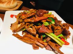 大巴山老腊肉炒笋-黑鸡小馆(金源店)