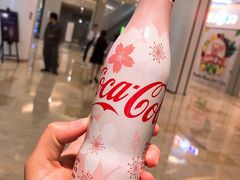 樱花可乐-blt精品超市(南京环宇城店)
