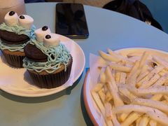 -怪兽咖啡 Monster Cafe