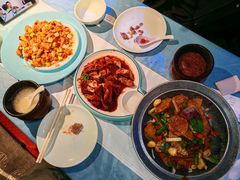-红蜡烛•瓦罐粥家常菜•夜宵(中山路店)