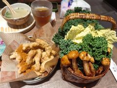 -蘑界·野生菌火锅(深业上城店)