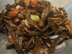 -黄泥岗·地道湖北菜(奥特莱斯店)