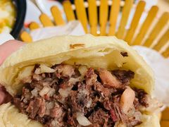 -闫家驴肉老店(华电一校店)